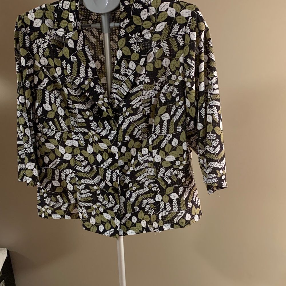Amanda Leaf Print Women's Blouse large
